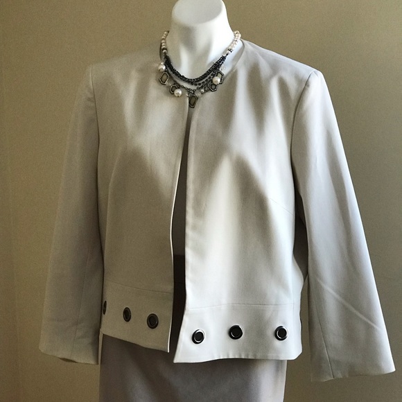 Jones Studio Separates Cream Open Blazer Silver Open Rings At Bottom Sz … - Picture 1 of 13